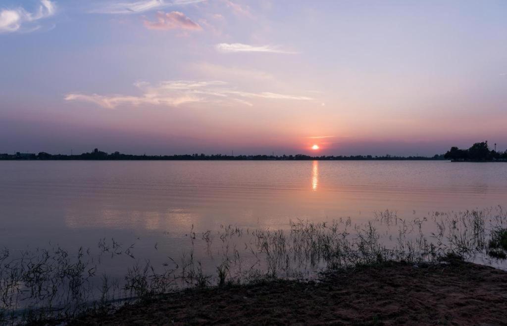 Chada Veranda Hotel Khon Kaen Buitenkant foto