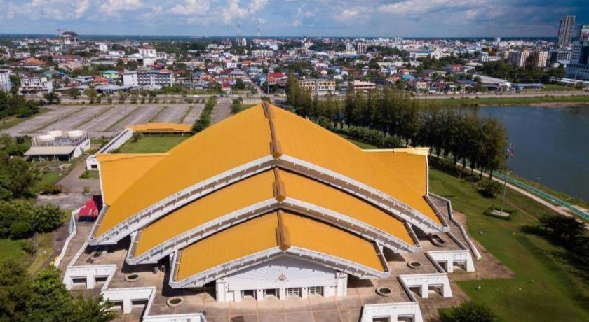 Chada Veranda Hotel Khon Kaen Buitenkant foto